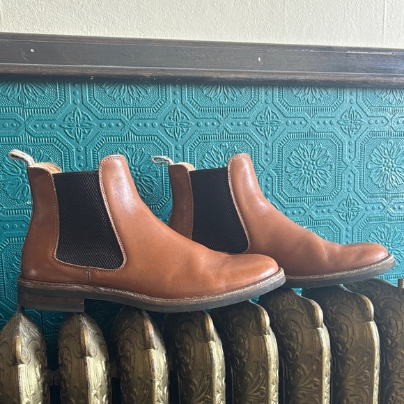 Huckberry Astorflex Bitflex Chelsea Boot - Picture 1 of 12